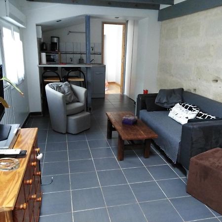 Apartment Gwendoline Amboise Exteriör bild