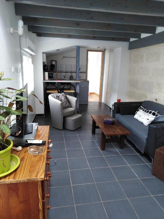 Apartment Gwendoline Amboise Exteriör bild