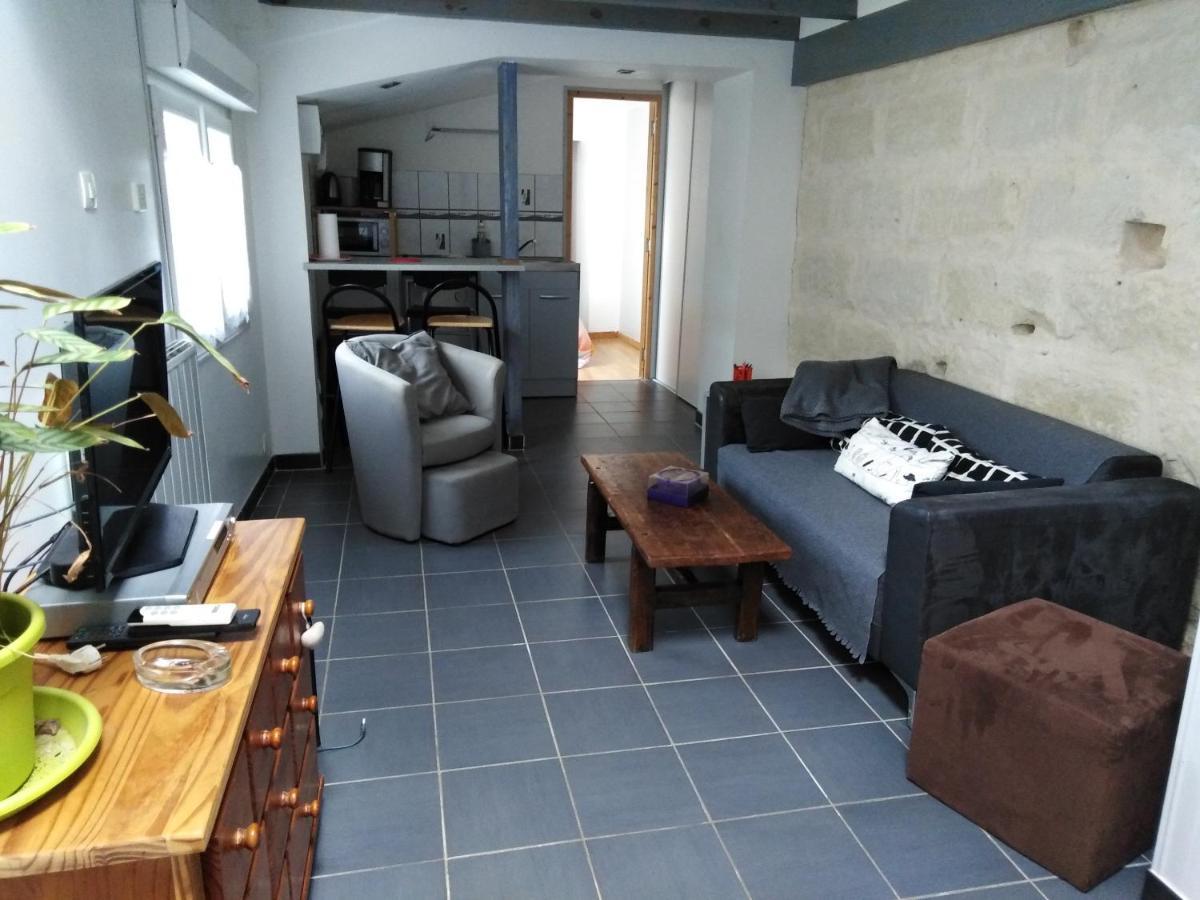 Apartment Gwendoline Amboise Exteriör bild